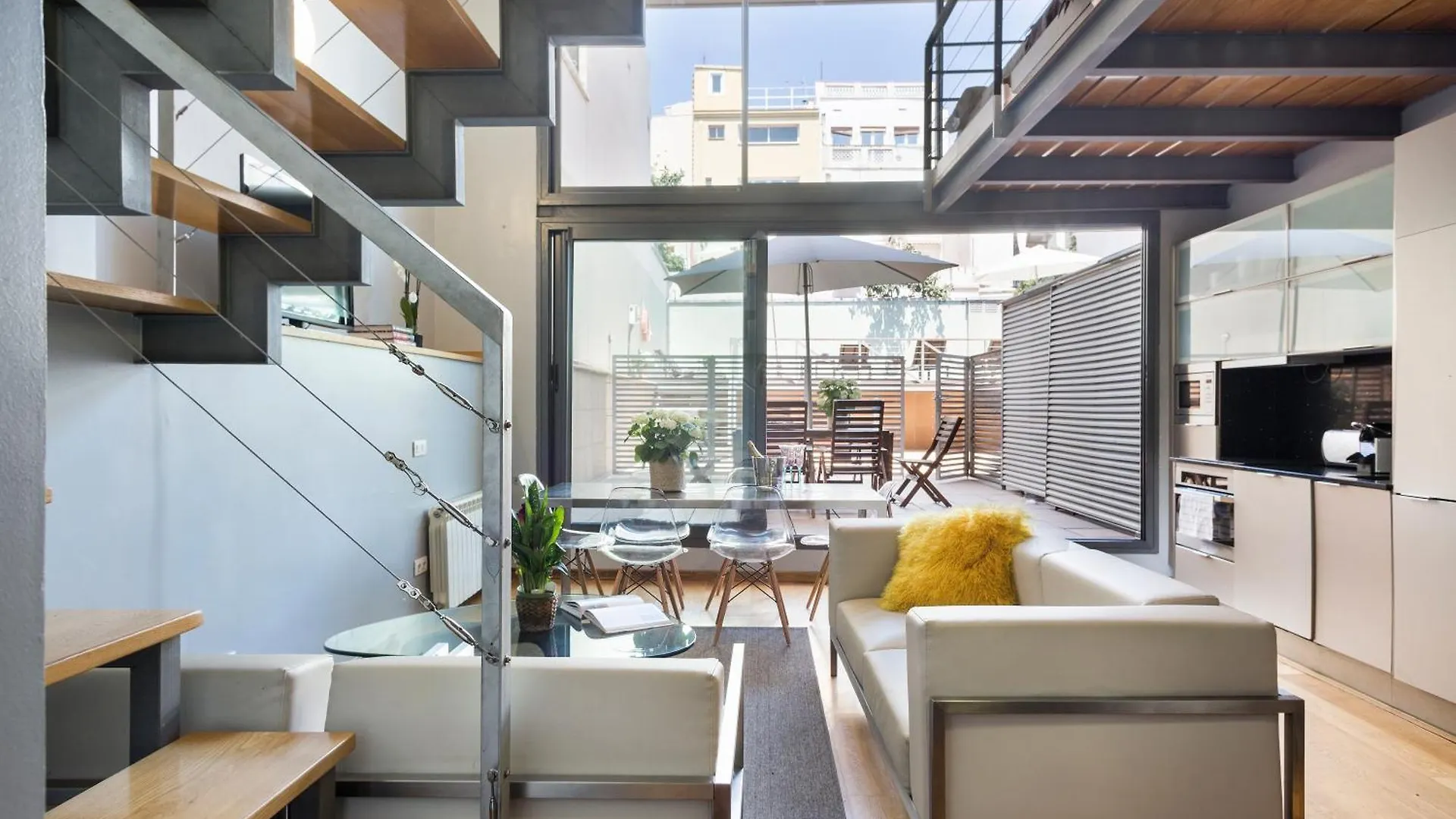 My Space Emirates - Bright Apartment In Gracia With Shared Pool Барселона 0*,  Испания